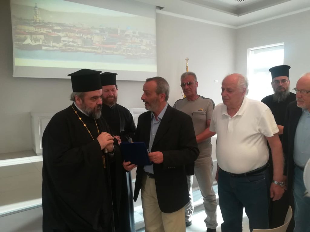 Ο ΜΗΤΡΟΠΟΛΙΤΗΣ ΣΜΥΡΝΗΣ ΣΤΟ ΛΑΥΡΙΟ